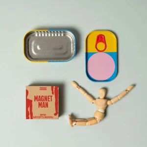 MAGNET MAN - Tinned Goods - Mini Künstler-Glieder-Puppe aus Holz | Block Design
