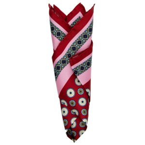 Handrolliertes Einstecktuch aus Seiden-Twill mit Blüten-Muster